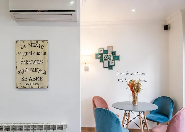 Deluxe Center * Γρανάδα